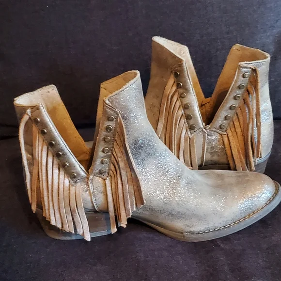 Circle G Booties - Picture 5 of 8